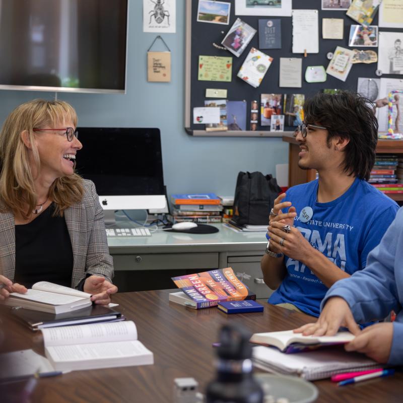 Student at hutchins speaking to professor